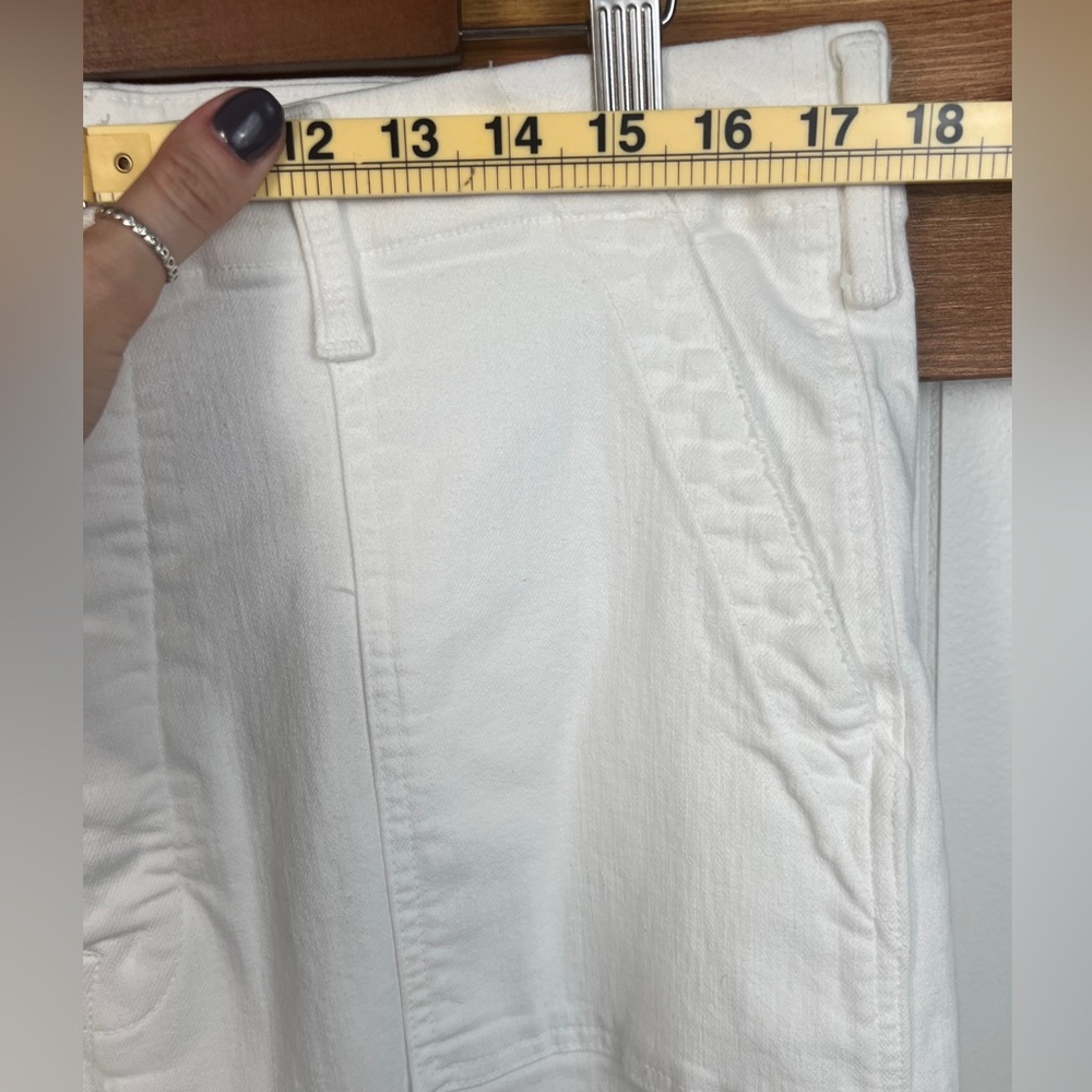 Mother Patch Pocket Private Ankle Fray Jeans White - Picture 5 of 11